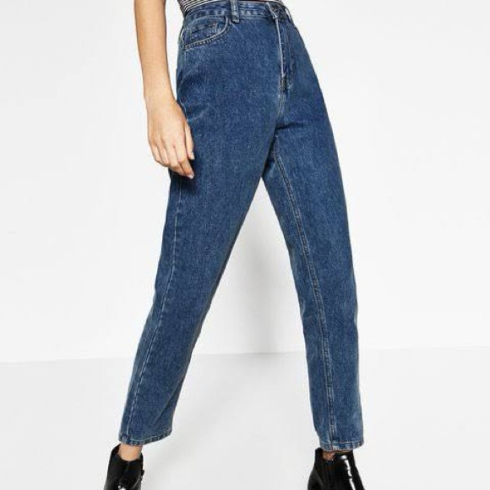 ZARA MOM JEANS